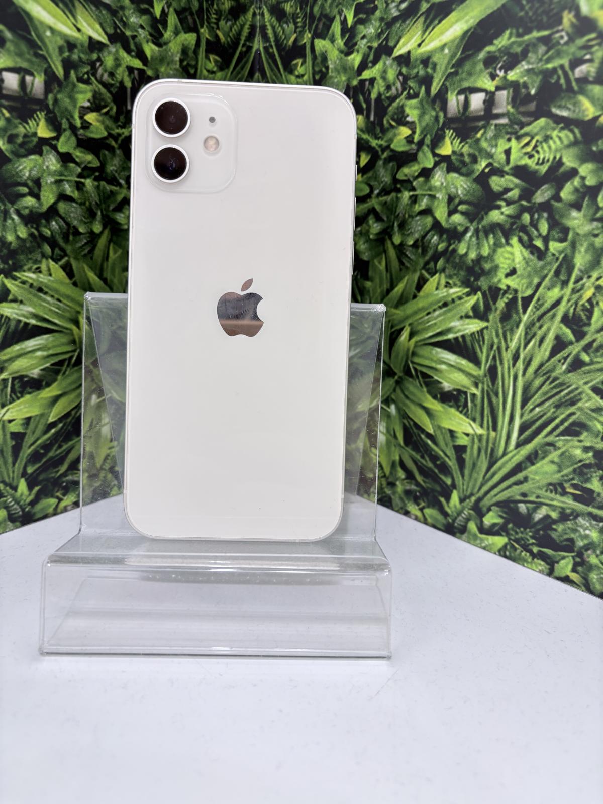 Apple iPhone 12 Kártyafüggetlen 128 GB, 12 hó garancia