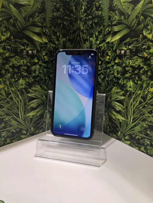 Apple iPhone 11 Kártyafüggetlen 64 GB, 12 hó garancia
