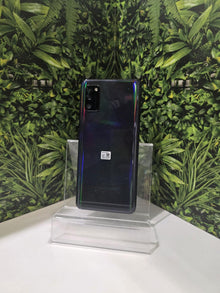 Samsung Galaxy A41 Kártyafüggetlen 64 GB 4 GB Ram, 12 hó garancia
