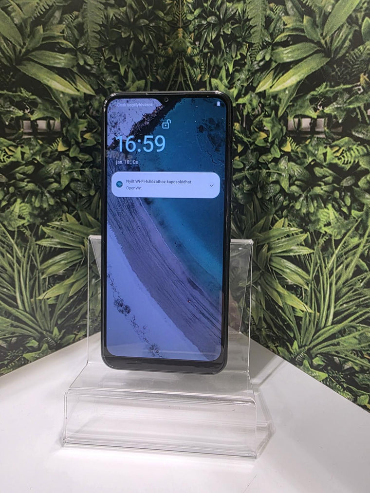 Nokia C32 Kártyafüggetlen 64 GB 4 GB Ram, 12 hó garancia